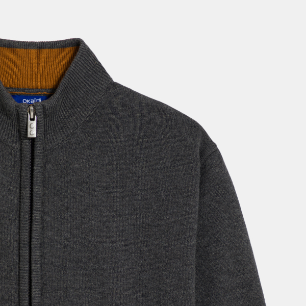 سترة برقبة عالية وسحاب باللون الرمادي الداكن للأولاد